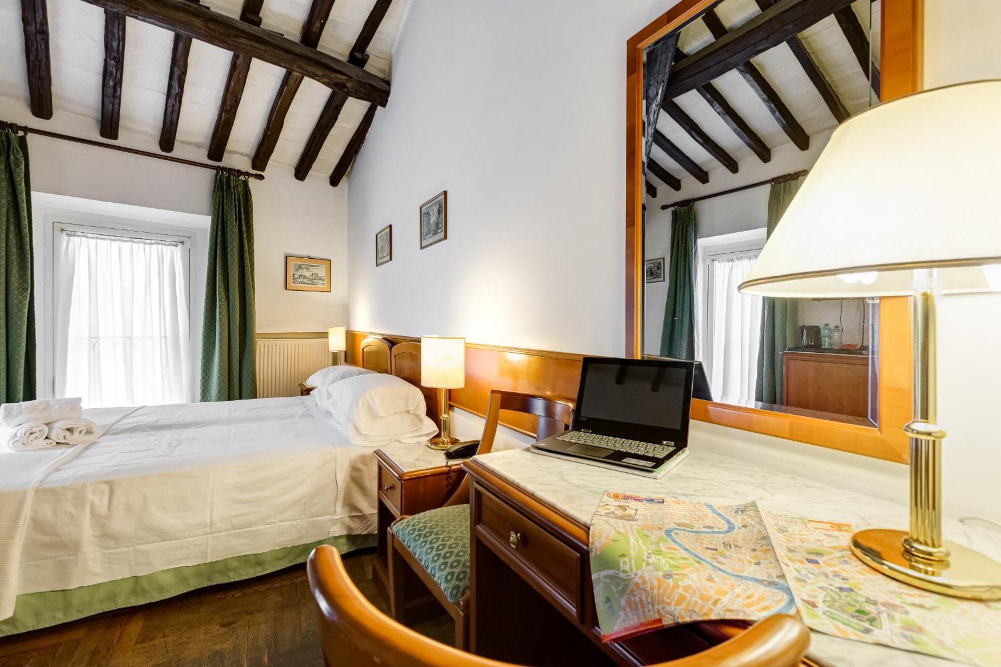 Clod'S Pods Villa Rome Kamer foto